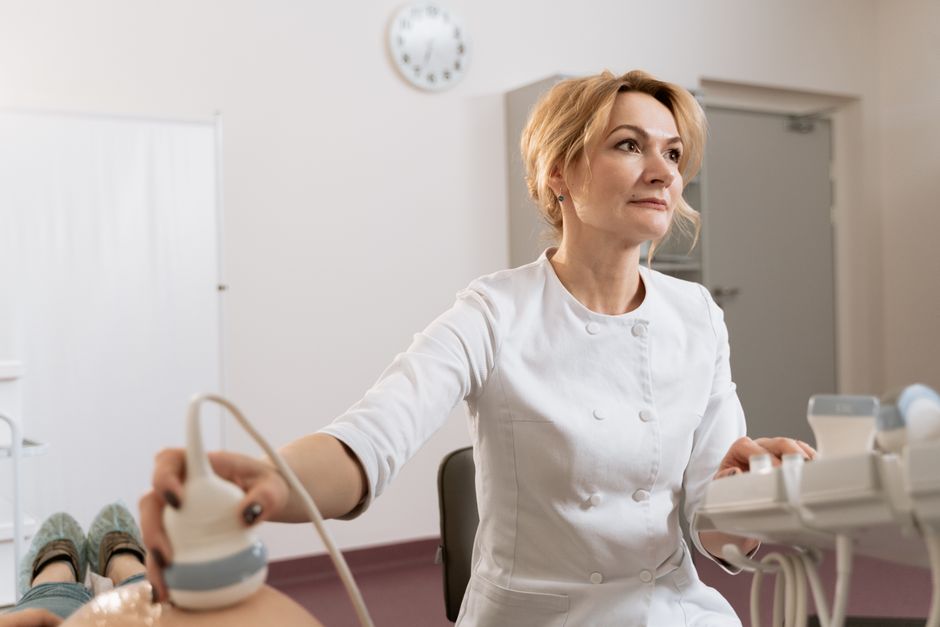 Ultrasound examination during a fertility workup at a Korea fertility clinic
