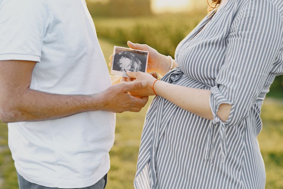 Couple reviewing a positive treatment plan after a fertility consultation in Korea