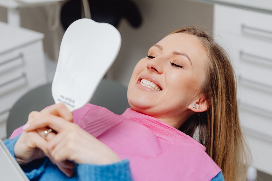 Cosmetic dentist planning porcelain veneers with a patient in Korea