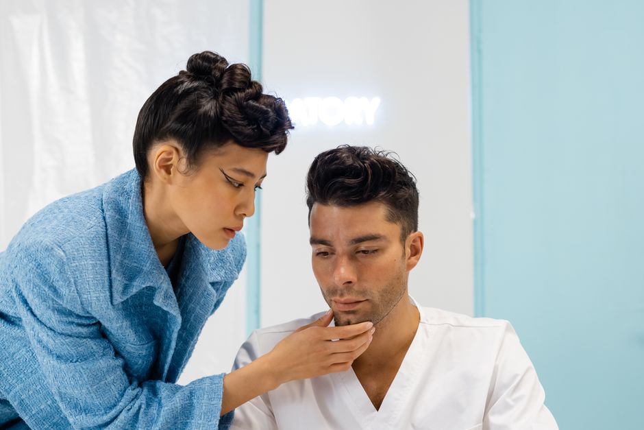 ENT specialist consulting an international patient about septoplasty for a deviated septum in South Korea