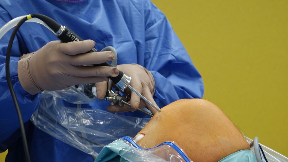 Knee Replacement procedure - Patient consultation at KAHF-accredited hospital in Seoul, South Korea