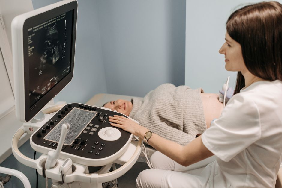 Prenatal Care Package procedure - Patient consultation at KAHF-accredited hospital in Seoul, South Korea